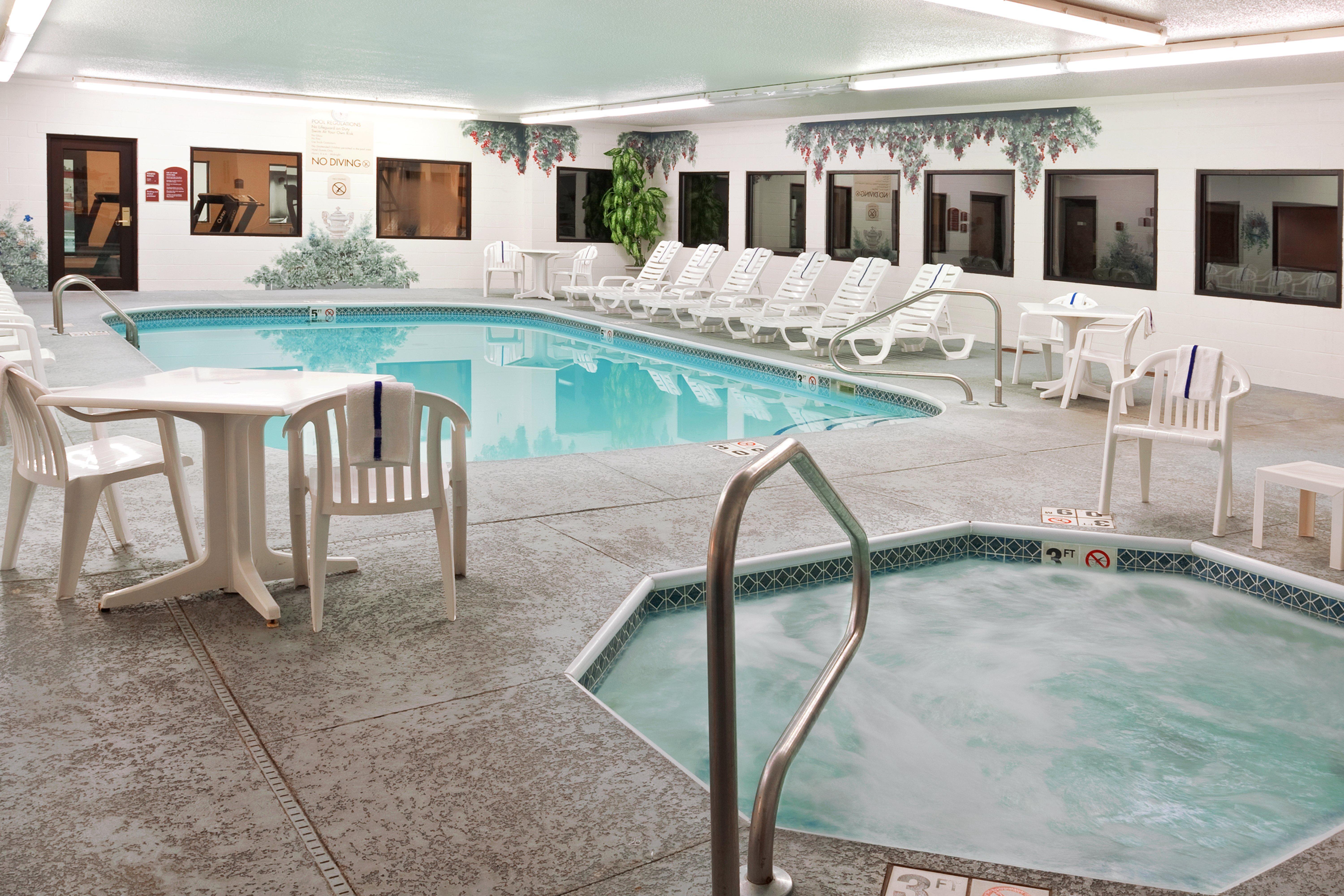Holiday Inn Express & Suites Alliance By Ihg מראה חיצוני תמונה