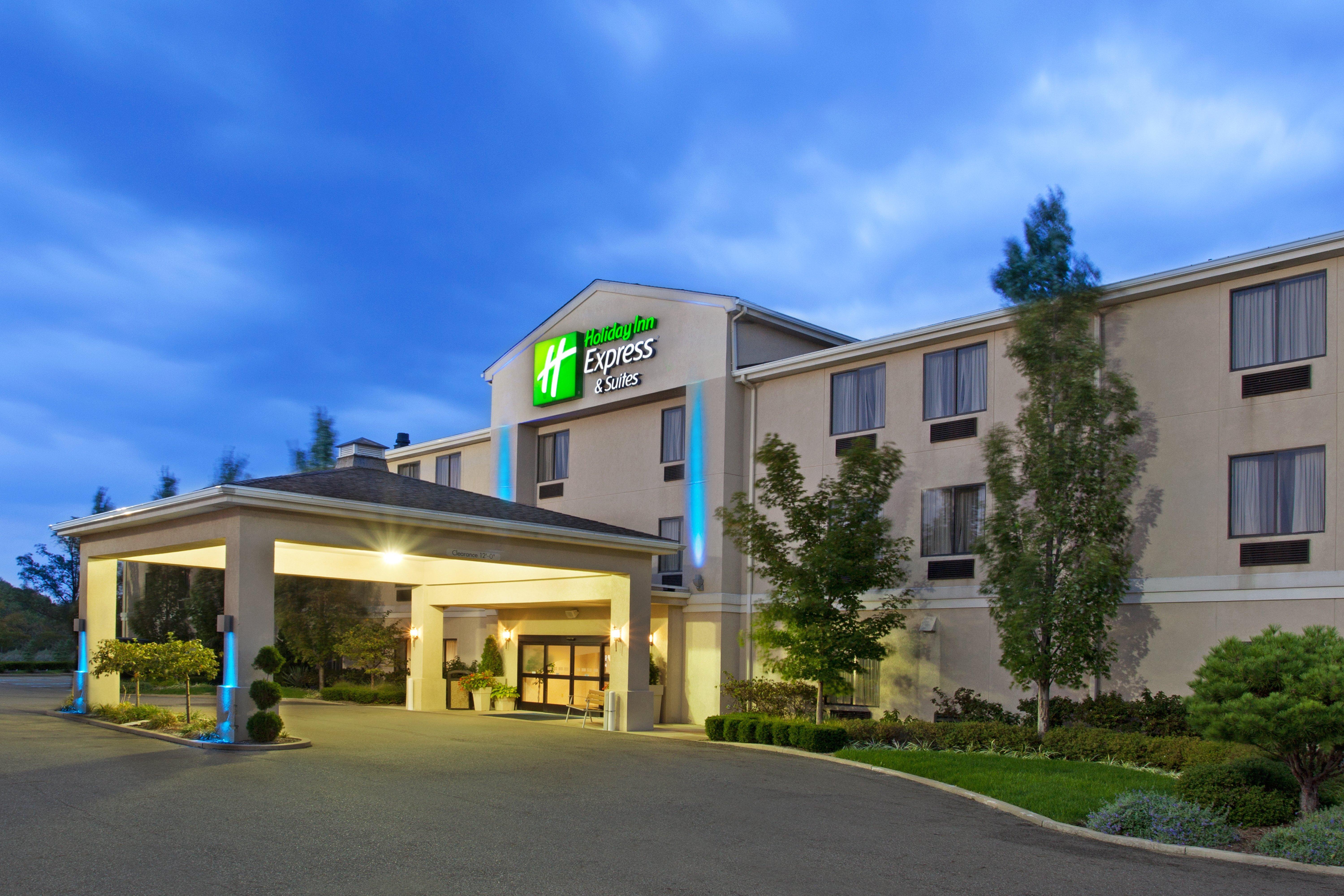 Holiday Inn Express & Suites Alliance By Ihg מראה חיצוני תמונה