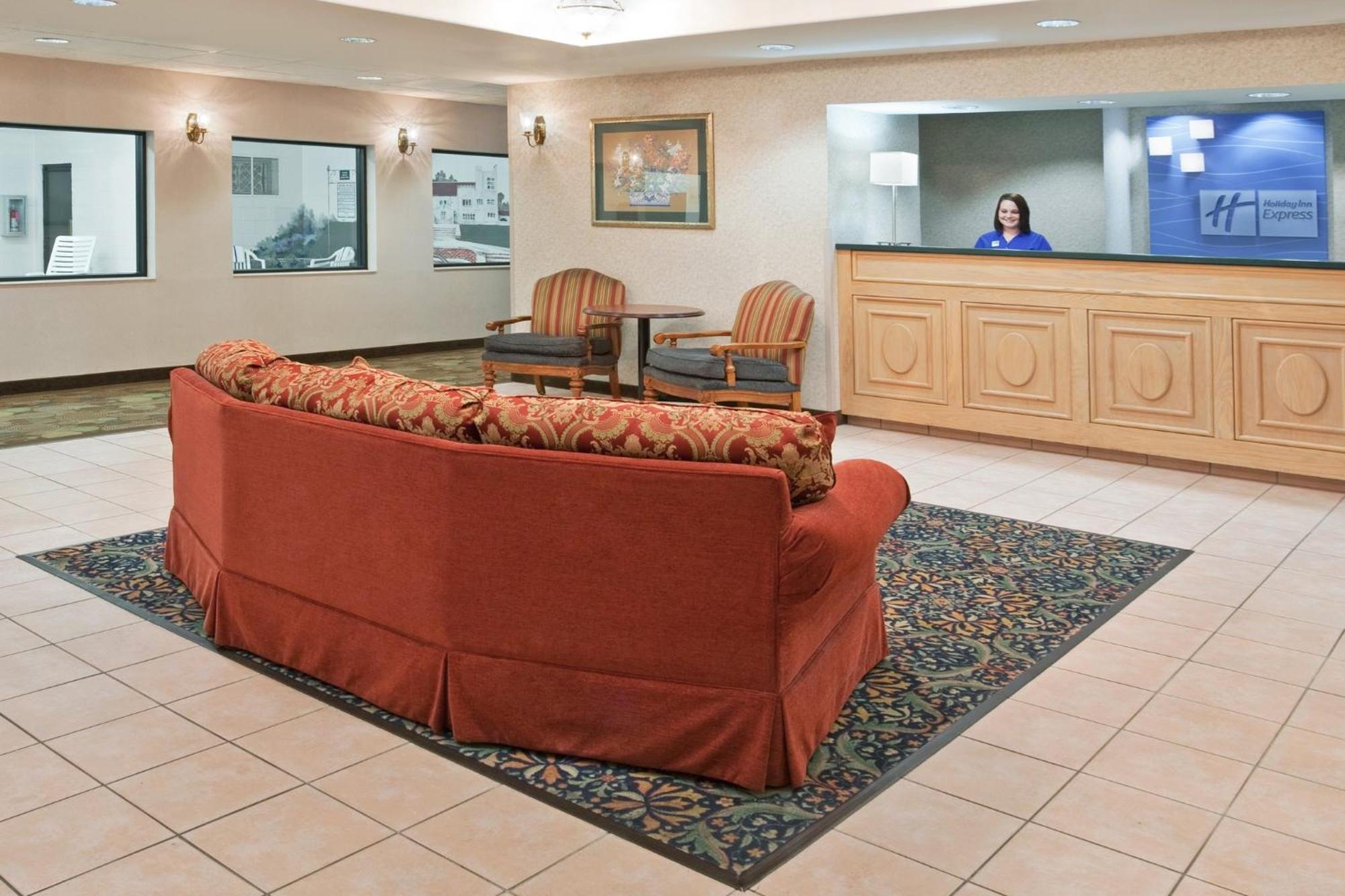 Holiday Inn Express & Suites Alliance By Ihg מראה חיצוני תמונה