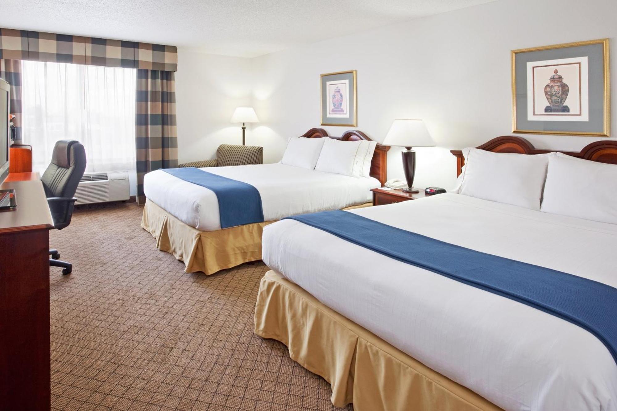 Holiday Inn Express & Suites Alliance By Ihg מראה חיצוני תמונה