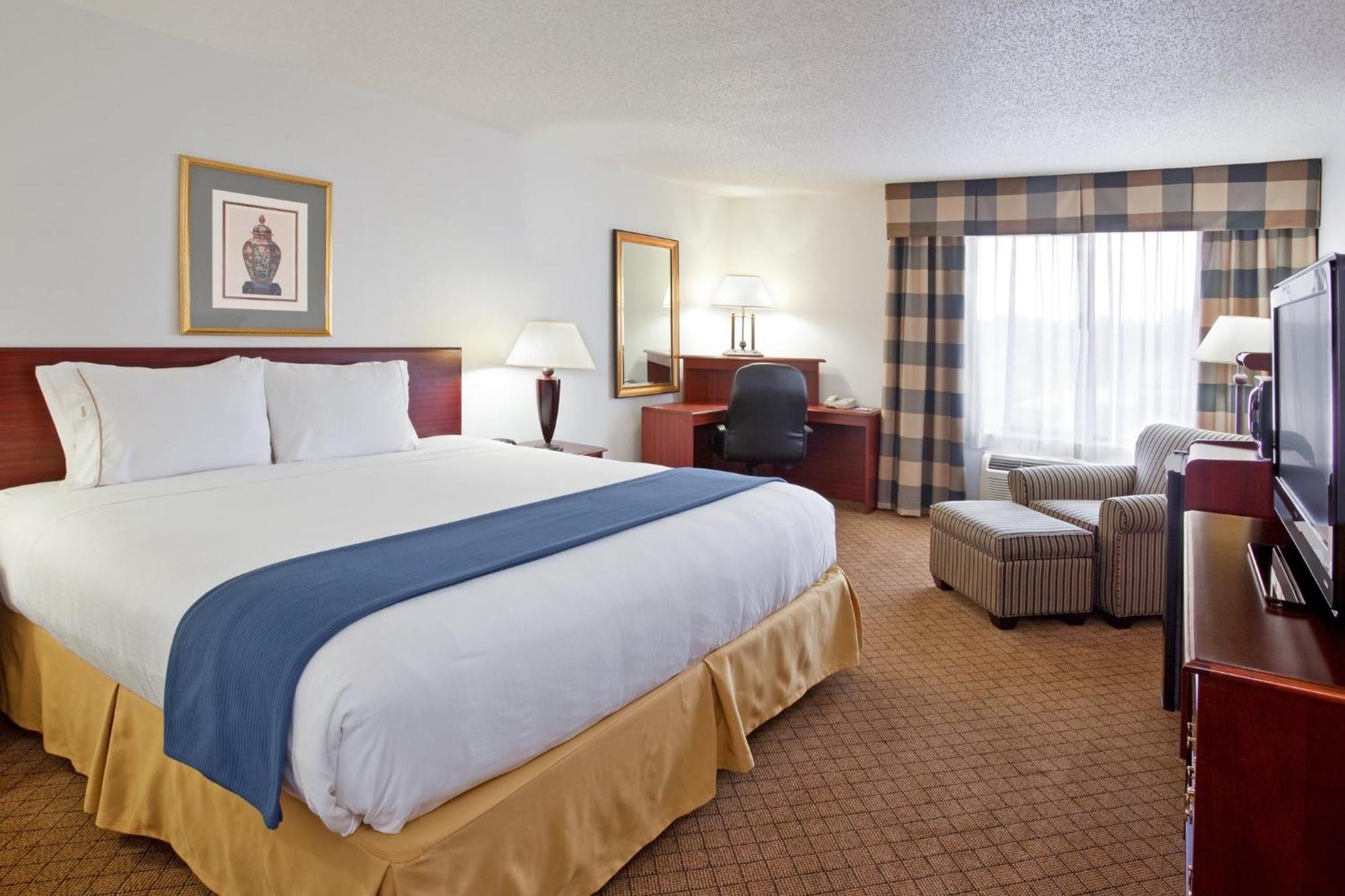 Holiday Inn Express & Suites Alliance By Ihg מראה חיצוני תמונה