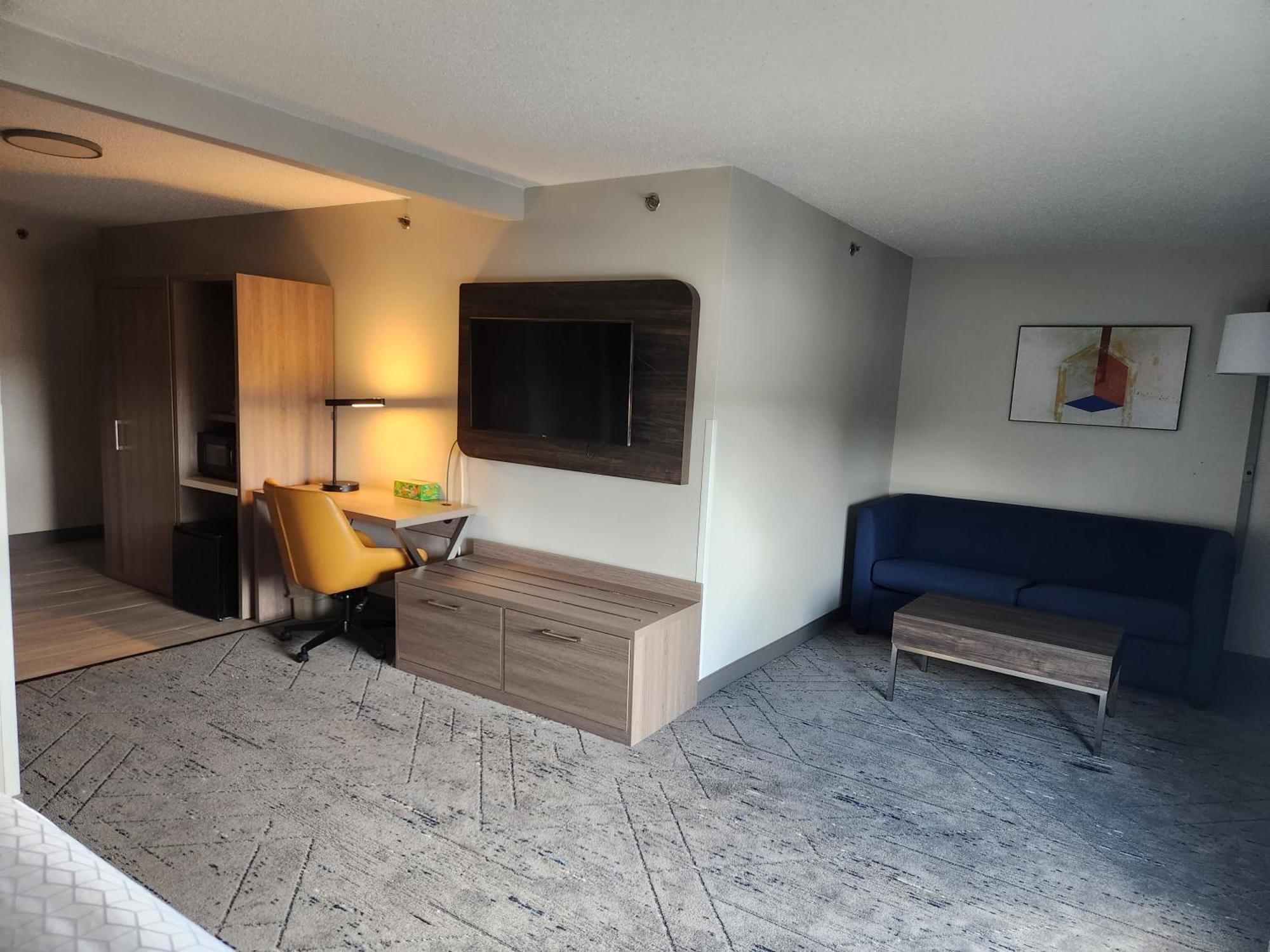 Holiday Inn Express & Suites Alliance By Ihg מראה חיצוני תמונה