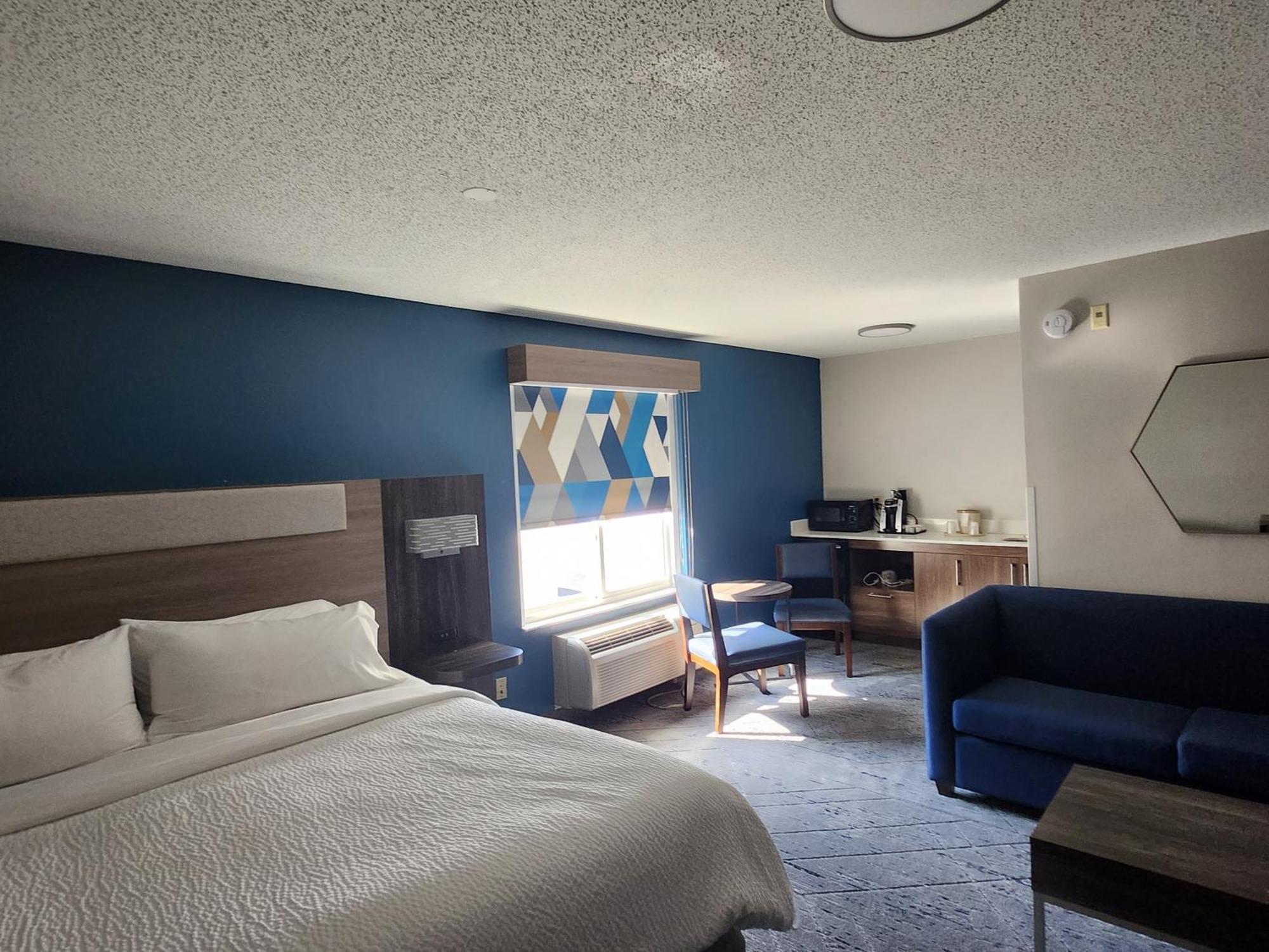 Holiday Inn Express & Suites Alliance By Ihg מראה חיצוני תמונה